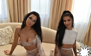 servicii Whatsapp Show lezby -filmulețe- sexting  - imagine 1