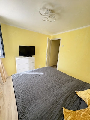 Apartament doua camere, zona Nord - imagine 5