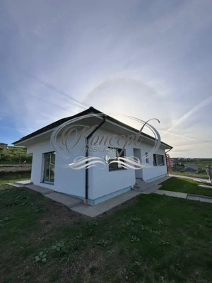 Casa eficienta energetic, noua, cu pod mansardabil generos - imagine 6