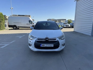 Citroen DS4 2.0 HDi 163 CP 2011 Putere, confort și consum excelent - imagine 2