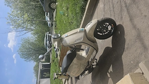 Vespa Primavera 50 - imagine 4