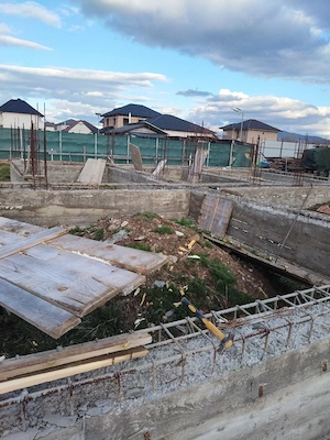 Vând casă în fază de construcție  - imagine 4