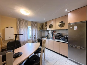 Apartament 3 camere, decomandat, 72mp utili, etaj 2, zona Sagului  - imagine 9