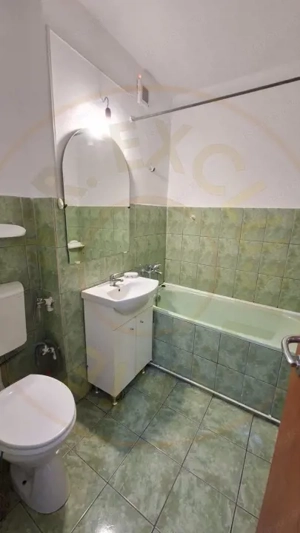 Apartament 2 camere Craiovei etaj 3 - imagine 9
