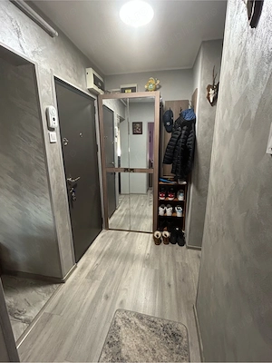 ap. 3 camere decomandat,2 bai, pod cu acte renovat recent - imagine 9