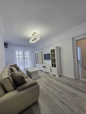 De inchiriat apartament 2 camere, zona Fundeni, cu parcare