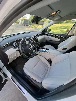 Hyundai Tucson Plug-In Hybrid - imagine 3