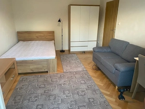 Garsoniera de inchiriat in Racadau