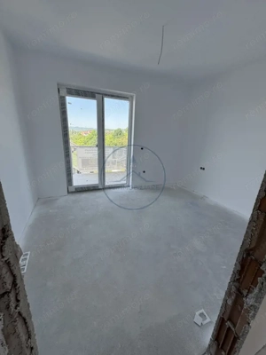 🔑 Apartament 3 camere / 2 bai / etaj 3 / 95 mp / parcare + boxa / ZONA CETATII  - imagine 4