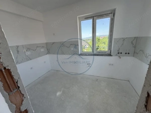  Apartament 3 camere / 2 bai / 95 MP / etaj 2/  parcare + boxa / ZONA CETATII - imagine 9