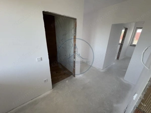  Apartament 3 camere / 2 bai / 95 MP / etaj 2/  parcare + boxa / ZONA CETATII - imagine 6