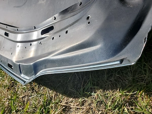 Vând capota motor pentru Vw Caddy 2004-2010 compatibila și pentru Touran. - imagine 5