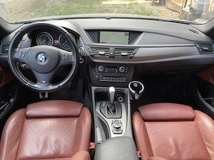 BMW X1 xDrive Aut. M Sport, 204 CP, roți vară iarnă, proprietar - imagine 9