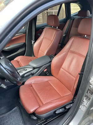 BMW X1 xDrive Aut. M Sport, 204 CP, roți vară iarnă, proprietar - imagine 6