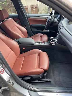 BMW X1 xDrive Aut. M Sport, 204 CP, roți vară iarnă, proprietar - imagine 7