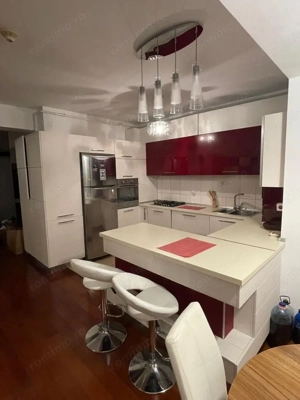 Închiriere Apartament cu 3 camere, 140 mp, parcare subterana, centrala proprie - imagine 3