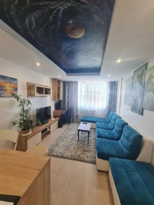 Apartament cu 3 camere, semidecomandat, mobilat si utilat, parcare, zona Teilor - imagine 2