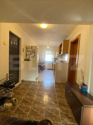 Apartament cu 3 camere, zonă centrală, orientare dublă - imagine 2