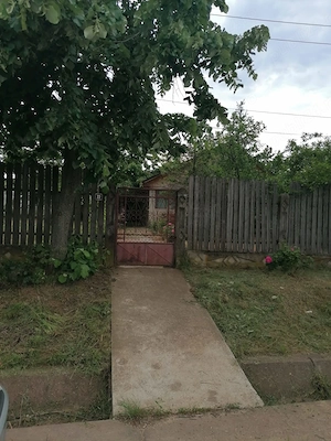 Vând Casa in Zorești 