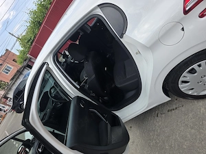 Vand peugeot 208 - imagine 3
