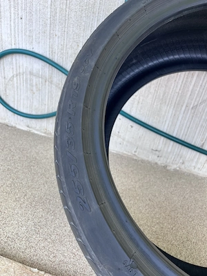 Pirelli PZero MO 255 35 19 vara - imagine 3