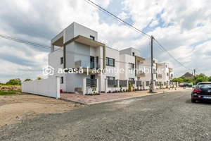 Casă nouă 2025 cu terasă rooftop – 5 camere, design modern, în Gai
