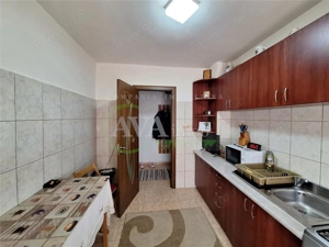 Apartament 2 camere semidecomandate, zona Piata Sud - imagine 7