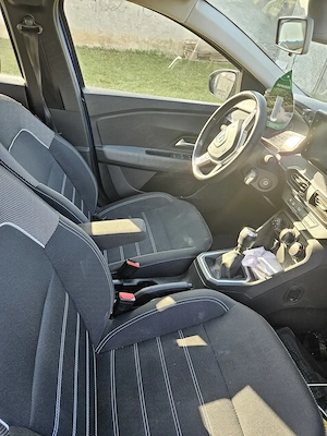 Dacia sandero 3 - imagine 5