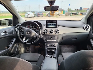 Merecedes-Benz b 200 d 136cp - imagine 5