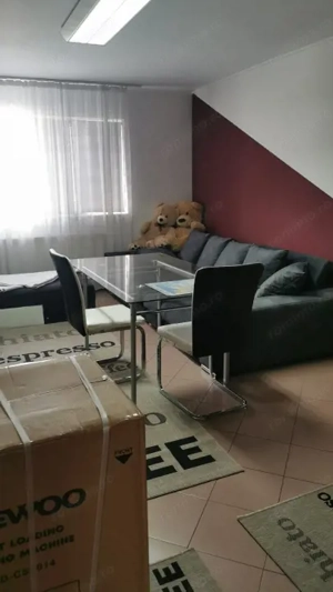 Apartament în vilă Prelungirea Craiovei, curte, terasă - imagine 2