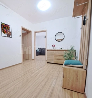 Apartament decomandat 2 camere, parcare, zona Coresi - imagine 10