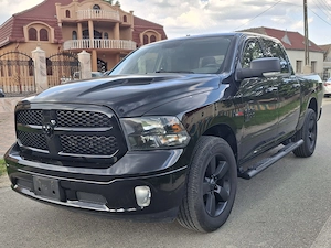 Dodge RAM 150 - an 2019 - imagine 8