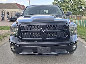 Dodge RAM 150 - an 2019 - imagine 5