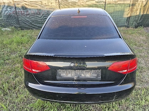 Audi A4 avariat