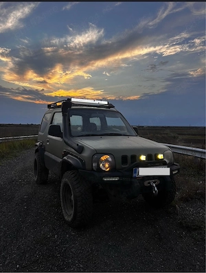 Suzuki Jimny Japonez 1.3 Benzină 4x4 - imagine 2
