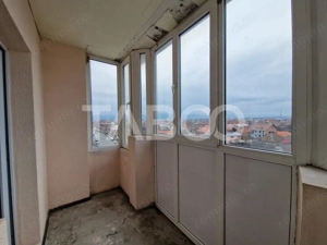 Apartament decomandat 3 camere 74 mpu 2 balcoane lift Terezian Sibiu - imagine 10