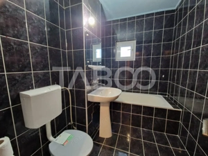 Apartament decomandat 3 camere 74 mpu 2 balcoane lift Terezian Sibiu - imagine 4