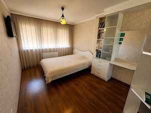 De vanzare apartament cu 2 camere in zona Circumvalatiunii