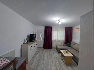 Apartament 2 cam transformat în 3 cam. cu terasa și gradina