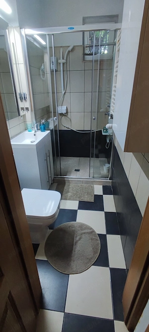 Închiriez apartament cu doua camere mobilat și utilat, Primăverii  - imagine 3