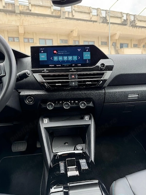Citroen C4 E Shine 100kw 136At - imagine 5