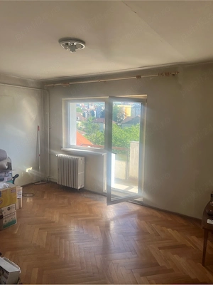 vand apartament urgent