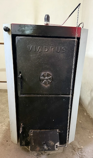 Vând centrala Viadrus 45kw 9 elemenți 
