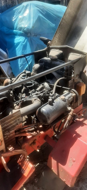 Tractoras Gutbrod 2400D motor kubota 2 cilindri (14cp)  - imagine 2