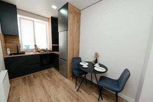 Inchiriez in regim hotelier Ap 3 camere Central - imagine 4