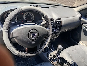 Dacia Duster 1.5 dci 110 cai - imagine 4