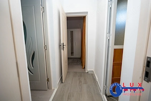 ID 643 De închiriat: Apartament 3 camere   strada I.L. Caragiale - imagine 6