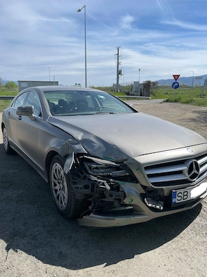 Mercedes Cls C180 Avariat - imagine 2