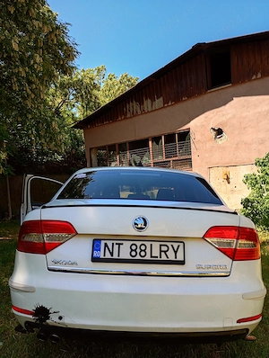 Vând Skoda Superb 2014 - imagine 4