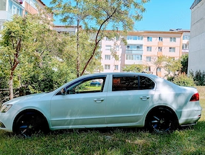 Vând Skoda Superb 2014 - imagine 3